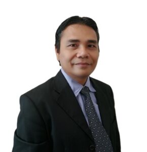 Picture of Ts. Dr. Amir Izzwan bin Zamri, the Dean of Faculty of Food Science and Agroechnology
